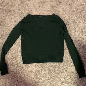 Brandy Melville Dark Green Cropped Sweater